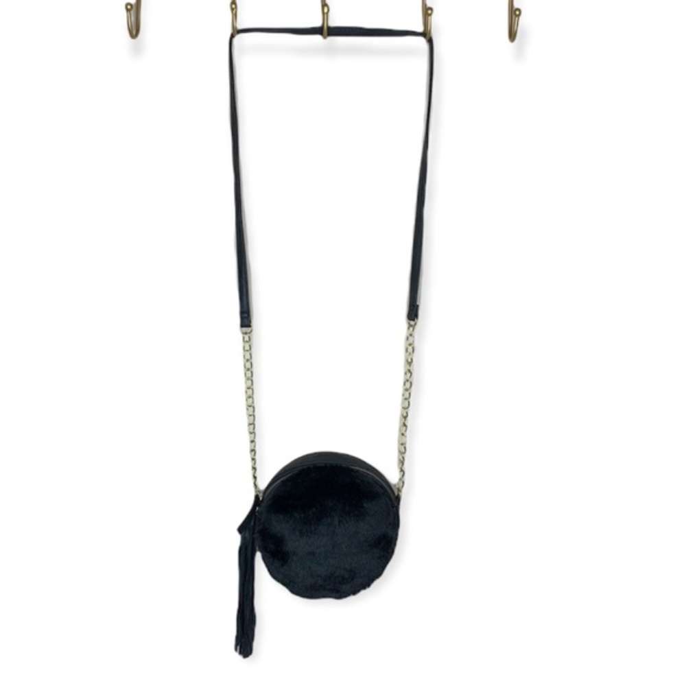 Faux Fur/ Faux leather round chain and tassel fashion purse